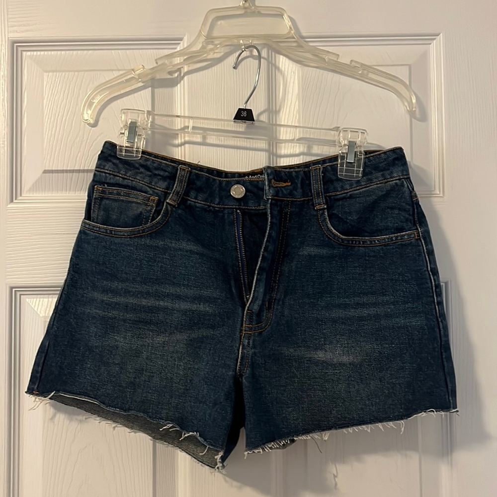 Frank and Oak denim shorts size 27